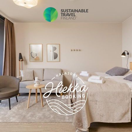 Marina Chalets Studios By Hiekka Booking - Sisaeltaeae Liinavaatteet Ja Loppusiivouksen Kalajoki Exteriör bild